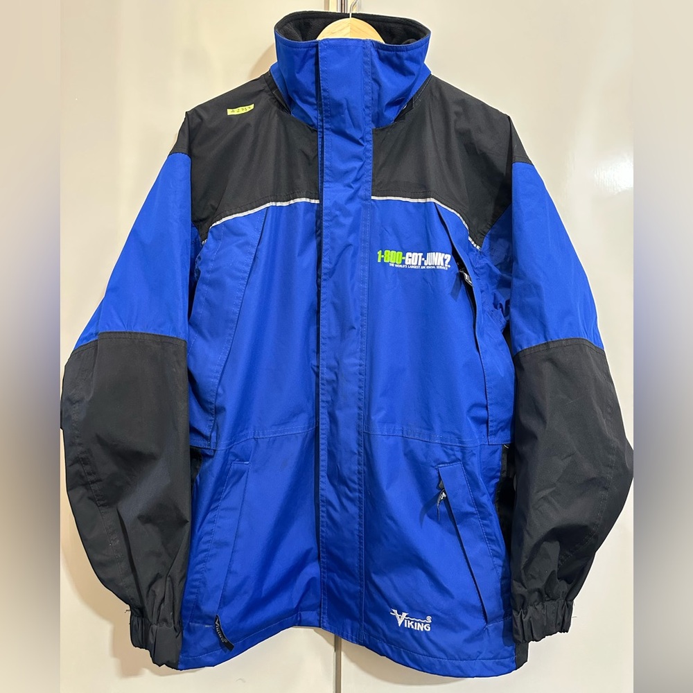 #2737 VikingTempest Classic Jacket Waterproof and windproof Tri Zone Size M